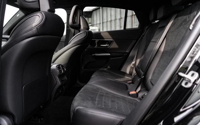 Mercedes-Benz GLC cena 358900 przebieg: 270, rok produkcji 2023 z Poznań małe 154